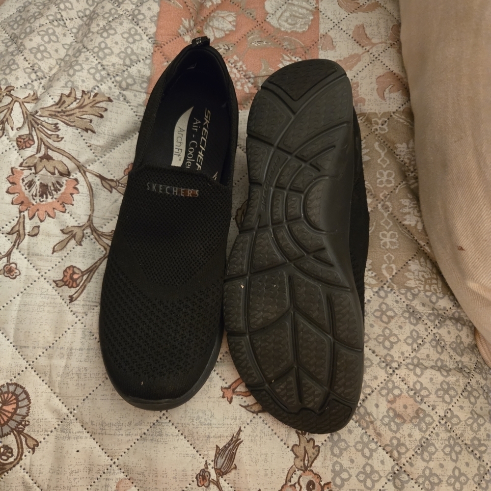 Skechers Shoes Arch Fit Air Cool Women's Athletic Slip On Sneakers Size 8